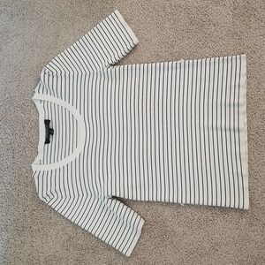 Kasper Black & White Large Striped Tee (Read Description)